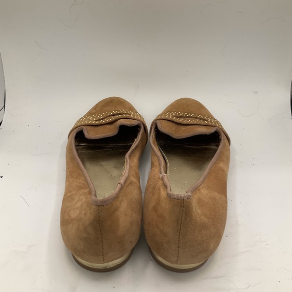 “ALFANI” Tan Coloured Suede Shoes with Studding and Gold Heels. - Picture 4 of 10